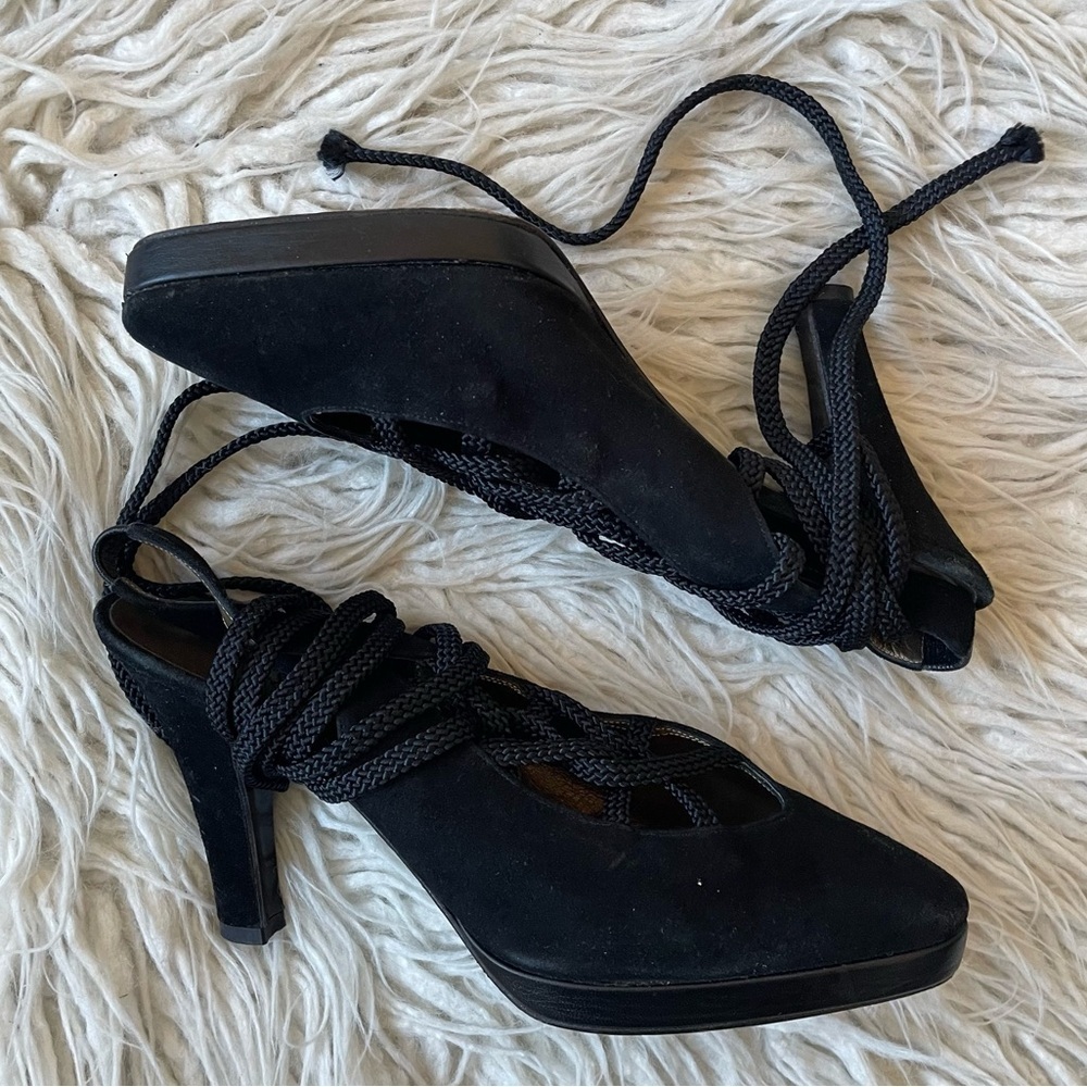 Yves Saint Laurent Dallas Vintage Black Suede Lace Up Ankle Wrap Pumps Size 6.5 - Picture 5 of 12